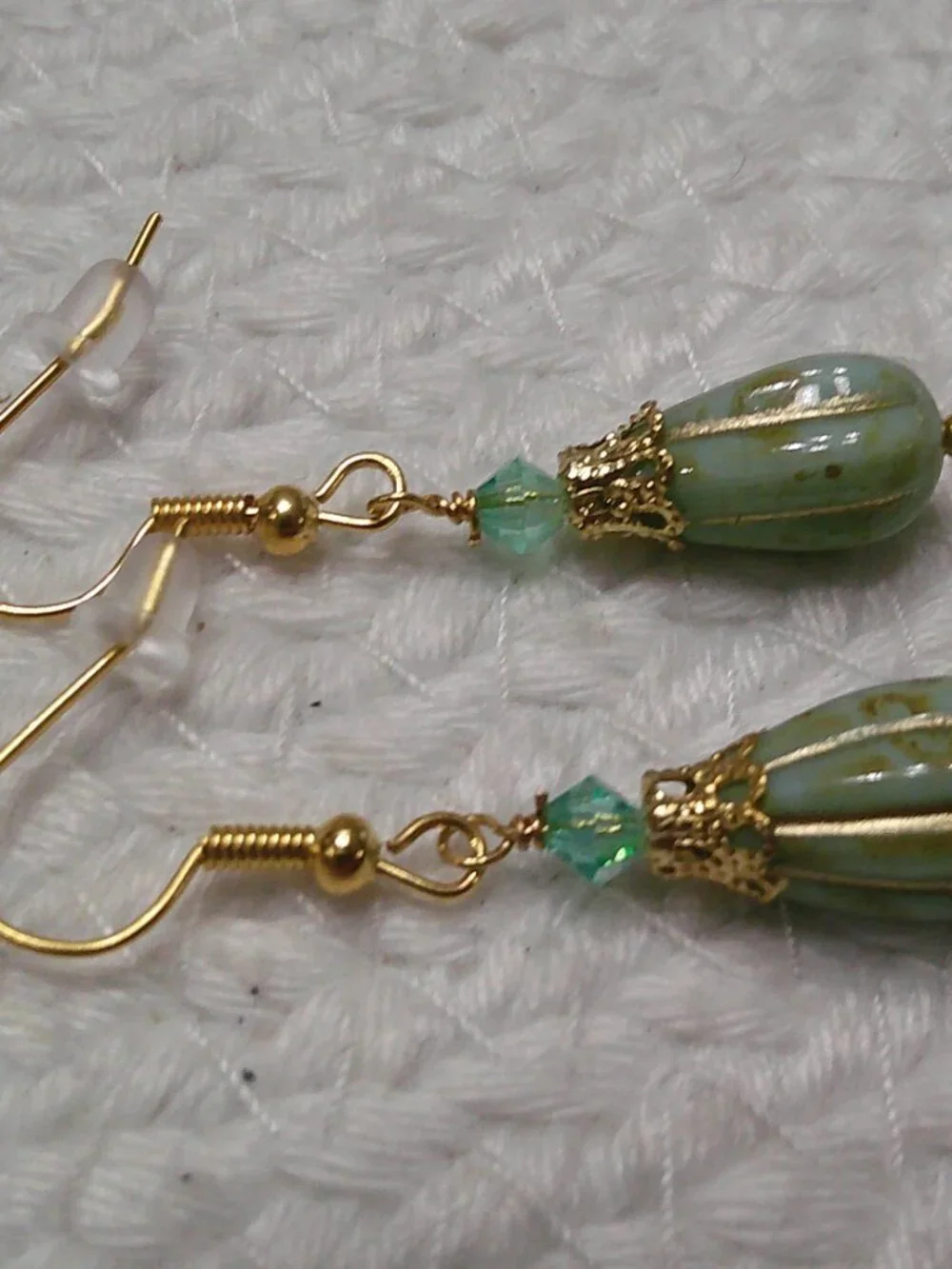 Beautiful MINT LUCITE with CRYSTAL Handmade Gold Plated Dangle Earrings #949E